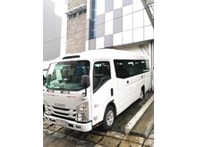 Isuzu ELF NLR 55 LWB Microbus