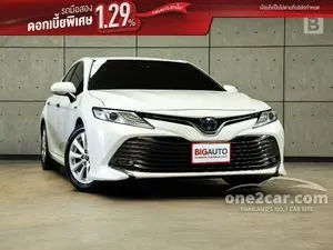 2019 Toyota CAMRY 2.5 Hybrid Premium Sedan