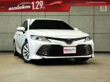 2019 Toyota CAMRY 2.5 (ปี 18-24) Hybrid Premium Sedan AT