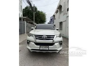 2015 Toyota FORTUNER 2.4 V SUV