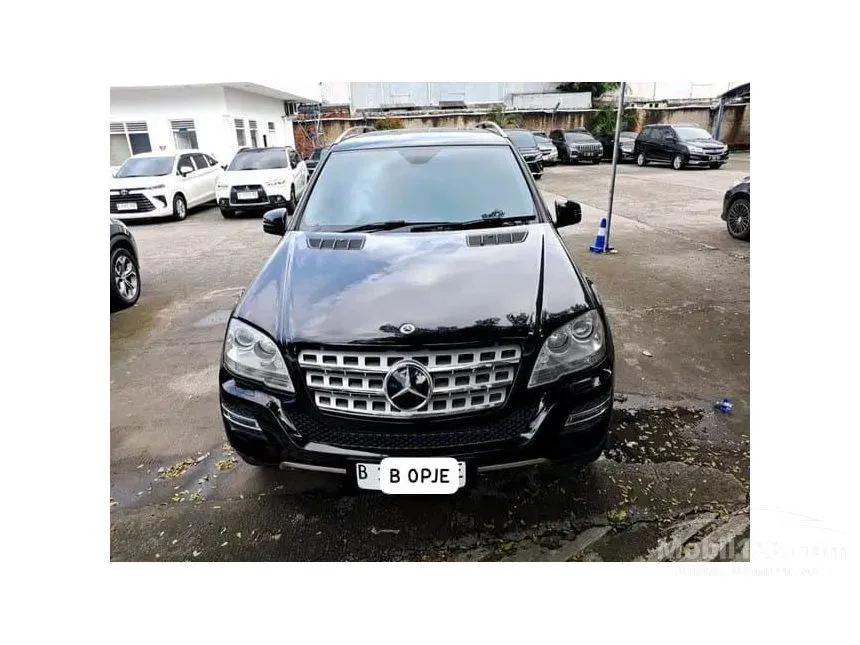 2010 Mercedes-Benz ML350 SUV