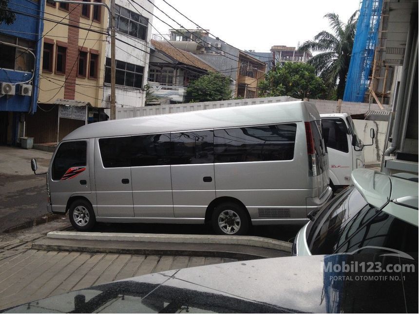 Jual Mobil  Isuzu  Elf  2021 2 8 Manual 2 8 di Jawa  Barat  