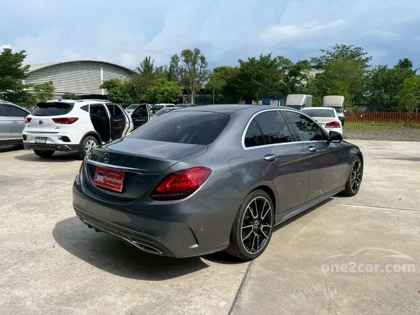 2019 Mercedes-Benz C220 d AMG Dynamic Sedan