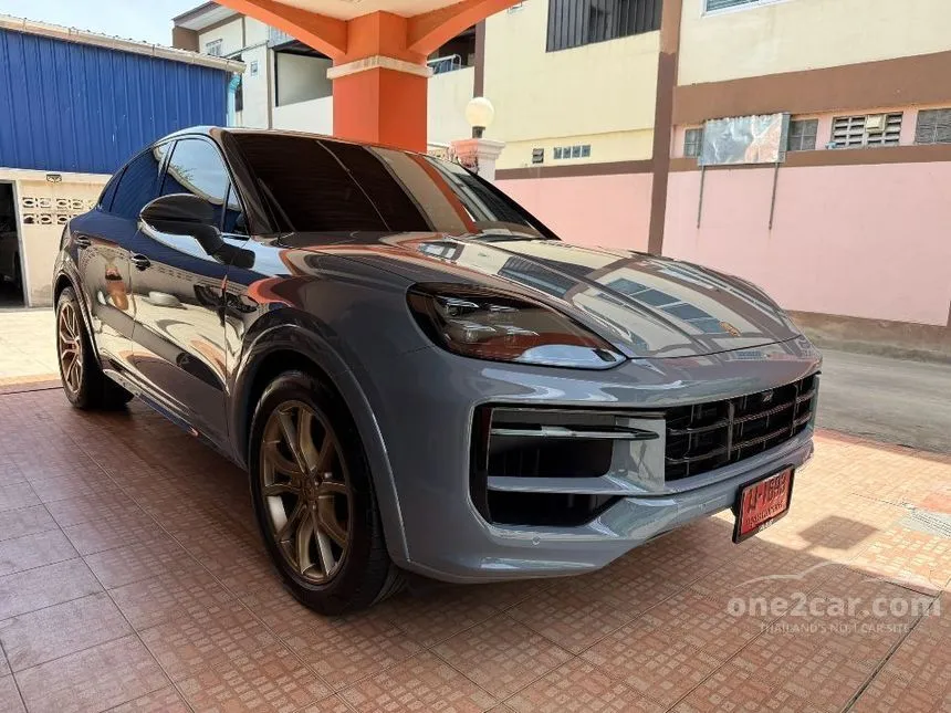 2024 Porsche CAYENNE E-Hybrid SUV