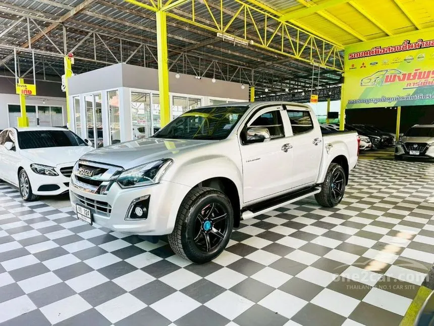 2016 Isuzu D-MAX Hi-Lander Z-Prestige Cab-4 Pickup