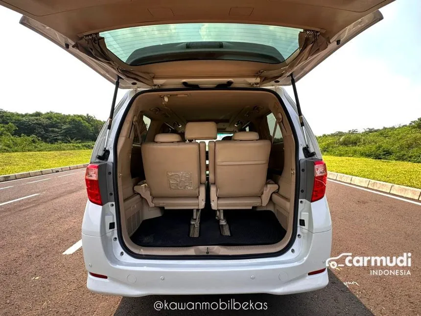 2012 Toyota Alphard G MPV