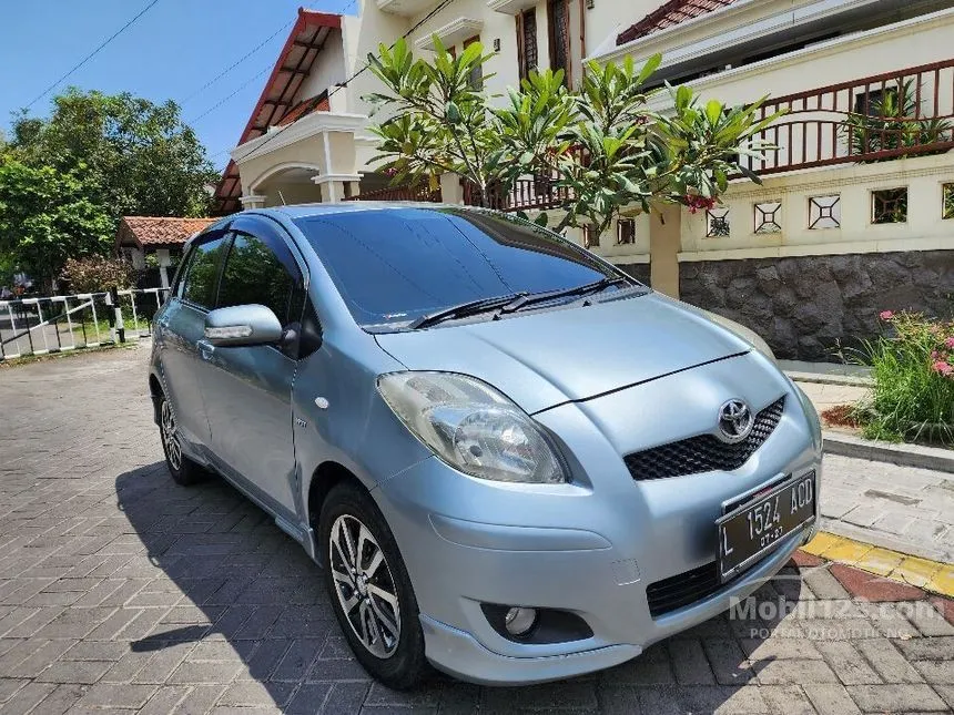 Jual Mobil Toyota Yaris 2010 E 1.5 di Jawa Timur Automatic Hatchback ...