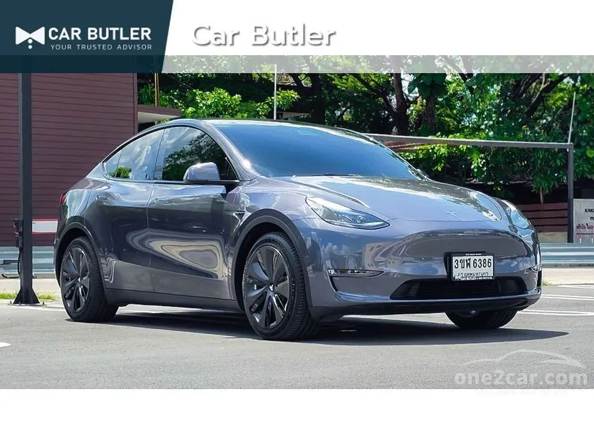 2023 TESLA Model Y Long Range SUV