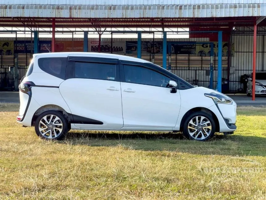 2020 Toyota SIENTA V Wagon