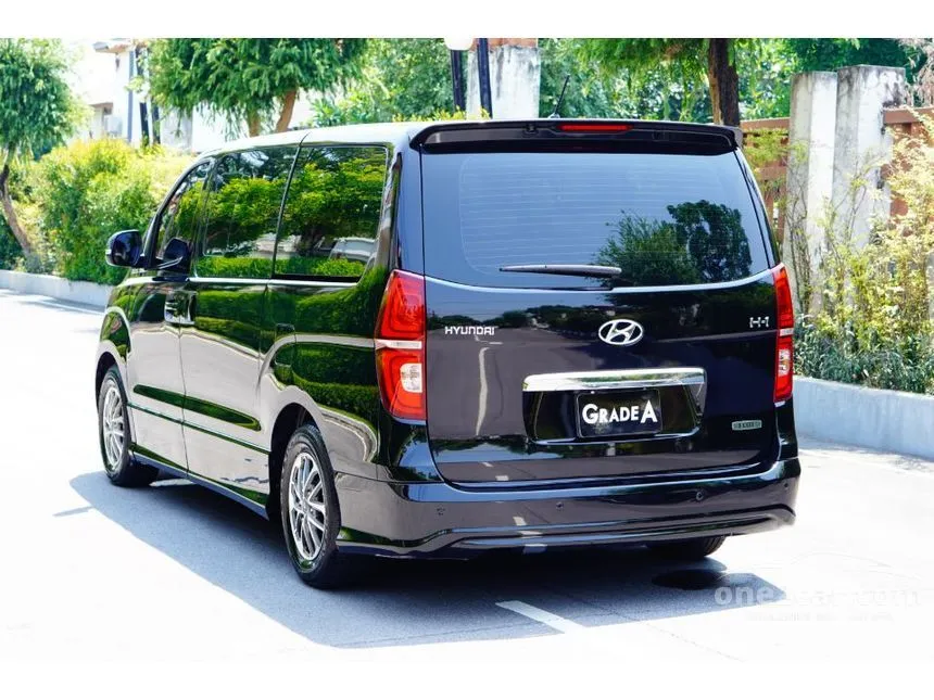 2020 Hyundai H-1 Elite Van