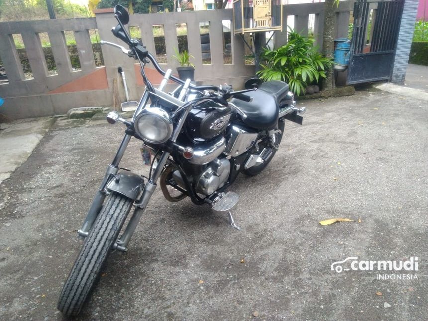 Jual Motor Honda Phantom 04 0 2 Di Indonesia Lainnya Manual Hitam Rp 45 000 000 Carmudi Co Id