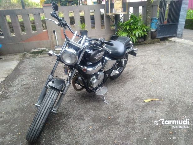 Buy New Used Honda Phantom Motorcycle Price List Motorcycle Reviews 21 Carmudi Indonesia