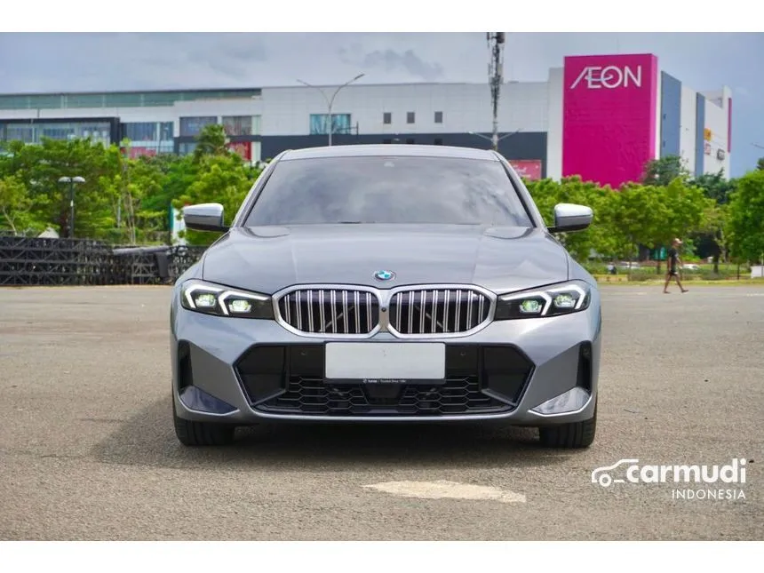 2024 BMW 320i M Sport Sedan