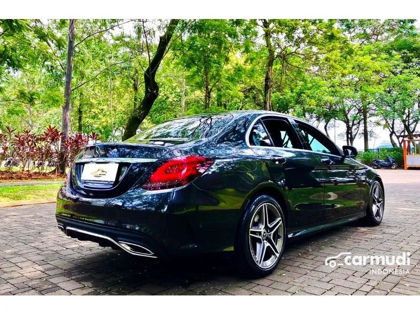 2020 Mercedes-Benz C200 AMG Line Final Edition Sedan