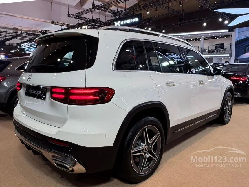 2025 Mercedes-Benz GLB200 Progressive Line SUV