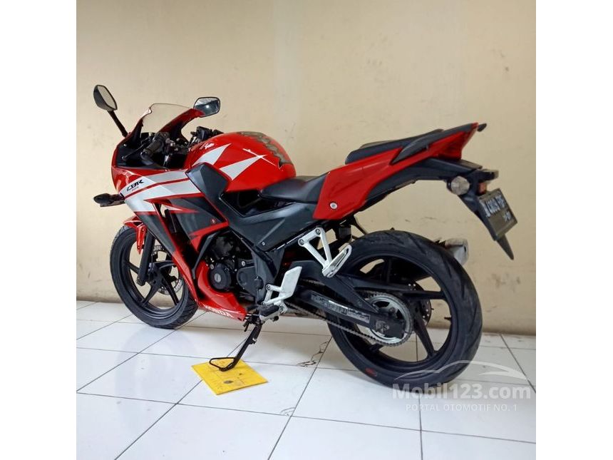 Jual Motor Honda CBR 2016 0.3 di DKI Jakarta Manual Sport ...