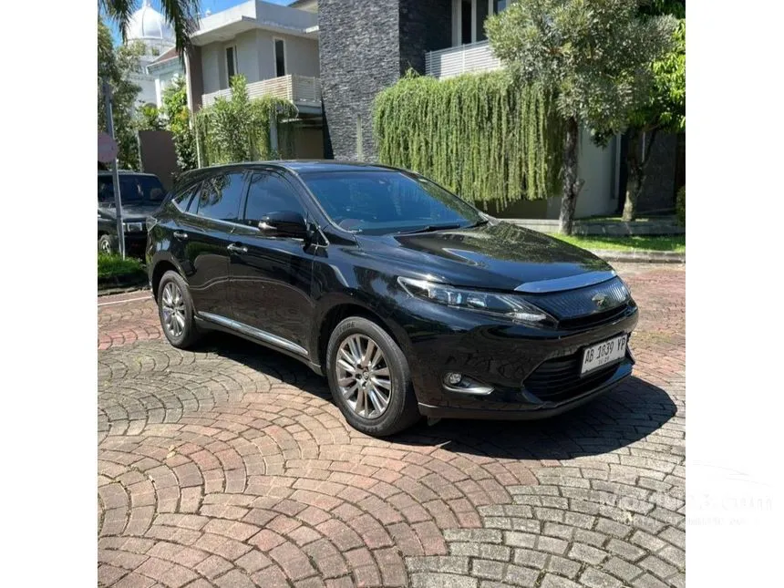 2014 Toyota Harrier SUV