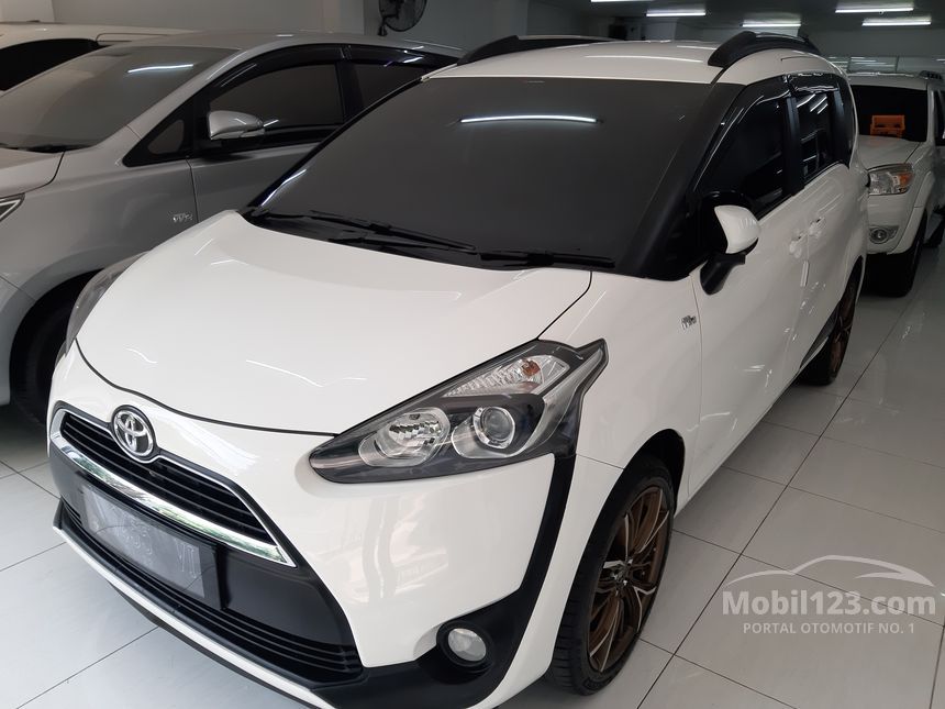 Jual Mobil  Jual Mobil  Toyota Sienta 2020 G 1 5 di Jawa Timur Manual 