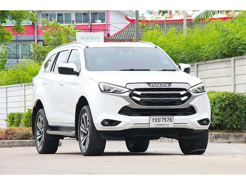 2021 Isuzu MU-X Ultimate SUV