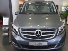 2016 Mercedes-Benz V220 2.1 - AMG LINE AND PANAROMIC ROOF (NEW)