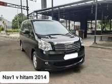 2014 Toyota NAV1 2.0 V hitam pajak panjang siap pakai