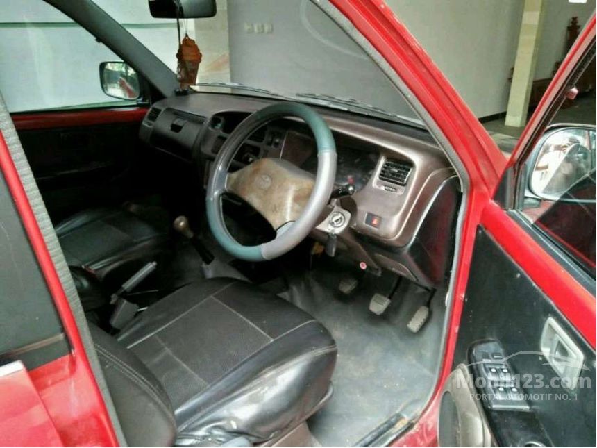 2004 Toyota Kijang LX MPV