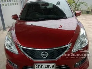 2013 Nissan PULSAR 1.8 V Sunroof Navi Hatchback