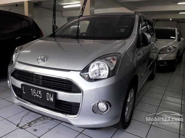  Daihatsu  Mobil  Bekas  Baru dijual di  Surabaya  Jawa timur 