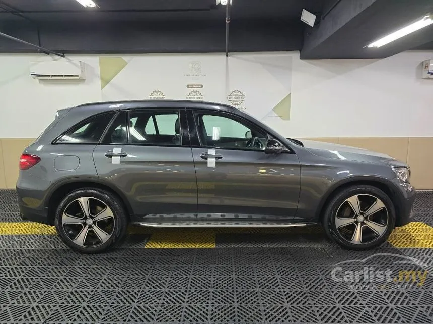 2015 Mercedes-Benz GLC250 4MATIC SUV