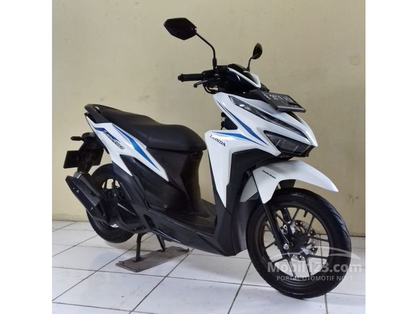 Jual Motor Honda Vario 19 125 0 1 Di Dki Jakarta Automatic Others Putih Rp 17 700 000 Mobil123 Com