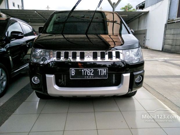 Mitsubishi Delica Mobil bekas dijual di Indonesia - Dari Mitsubishi Delica Mobil bekas dijual di Indonesia - Dari