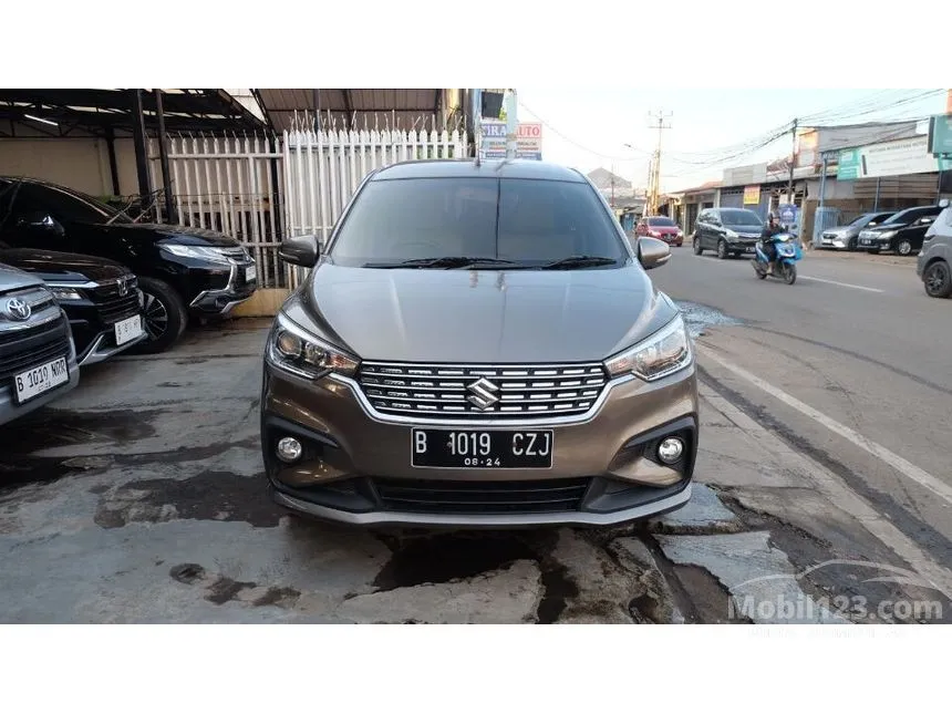 Jual Mobil Suzuki Ertiga 2019 GX 1.5 di Banten Automatic MPV Abu