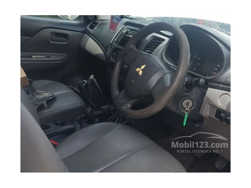 2014 Mitsubishi Strada Triton GLX Single Cab Pick-up