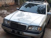 1994 Mercedes-Benz C180 1.8 1.8 Manual Sedan