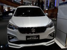 2020 Suzuki Ertiga PROMO SUZUKI MURAH DP 15 JUTAAN BUNGA 0% STOK TERBATAS GAN