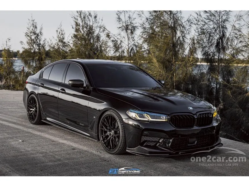 2020 BMW 530e M Sport Sedan