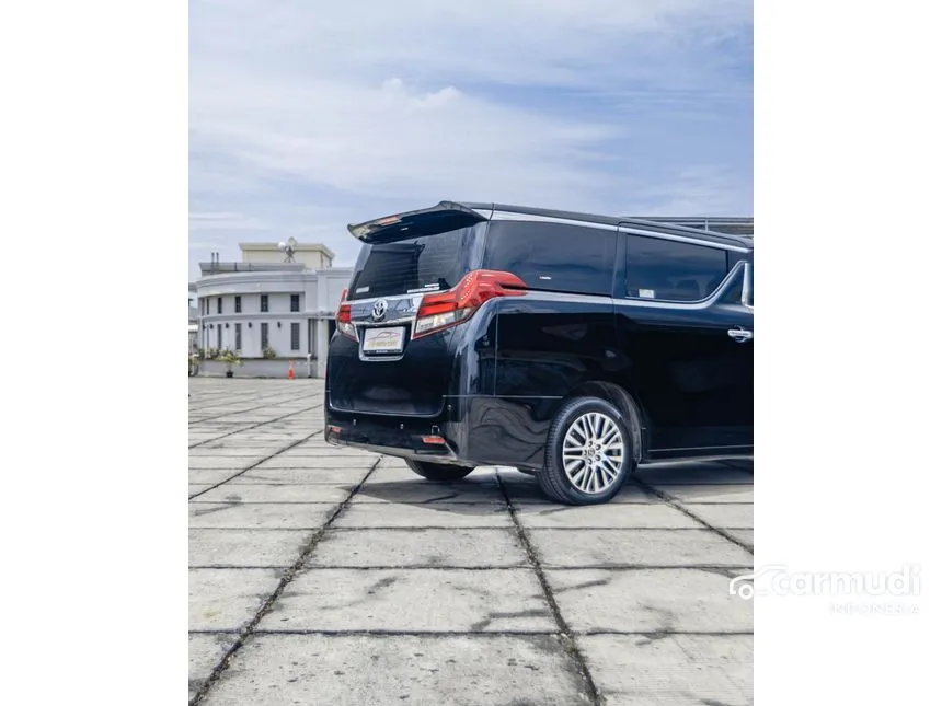 2017 Toyota Alphard Q MPV