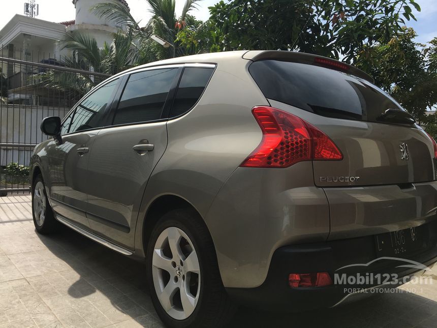 Jual Mobil Peugeot 3008 2013 3008 1 6 di Jawa Timur 