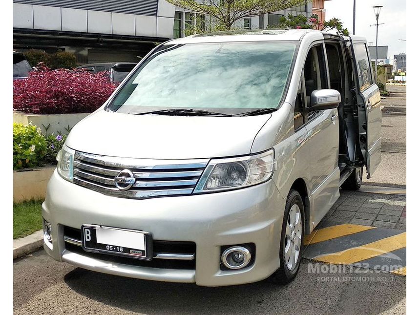 Jual Mobil Nissan  Serena  2008 Highway Star 2 0 di DKI 