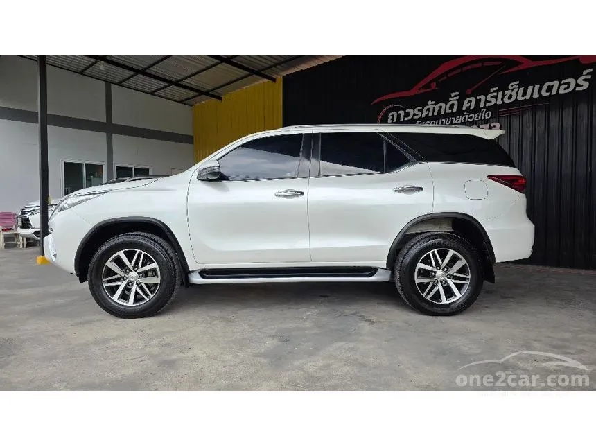 2018 Toyota FORTUNER V SUV