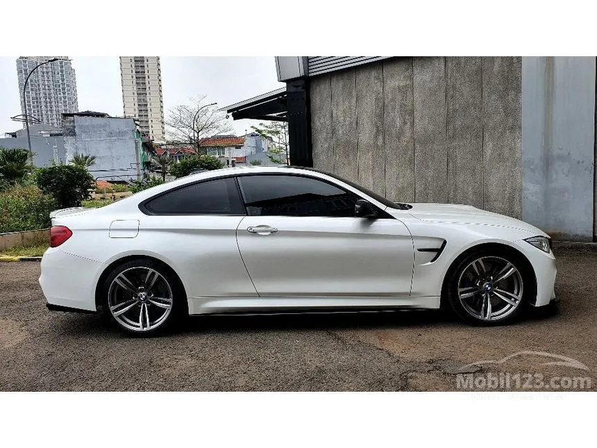 2014 BMW M4 Coupe