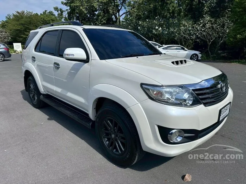 2014 Toyota FORTUNER V SUV