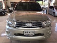 2009 Toyota Fortuner 2.7 (ปี 04-08) V Wagon AT