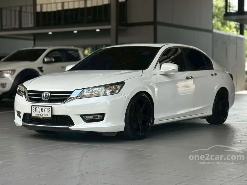 2014 Honda ACCORD TECH Sedan