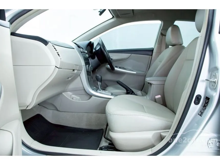 2012 Toyota Corolla Altis E CNG Sedan