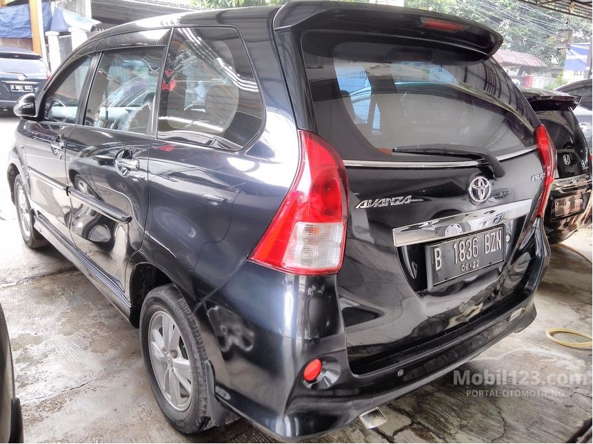 Jual Mobil Toyota Avanza 2012 Veloz 1.5 di DKI Jakarta 