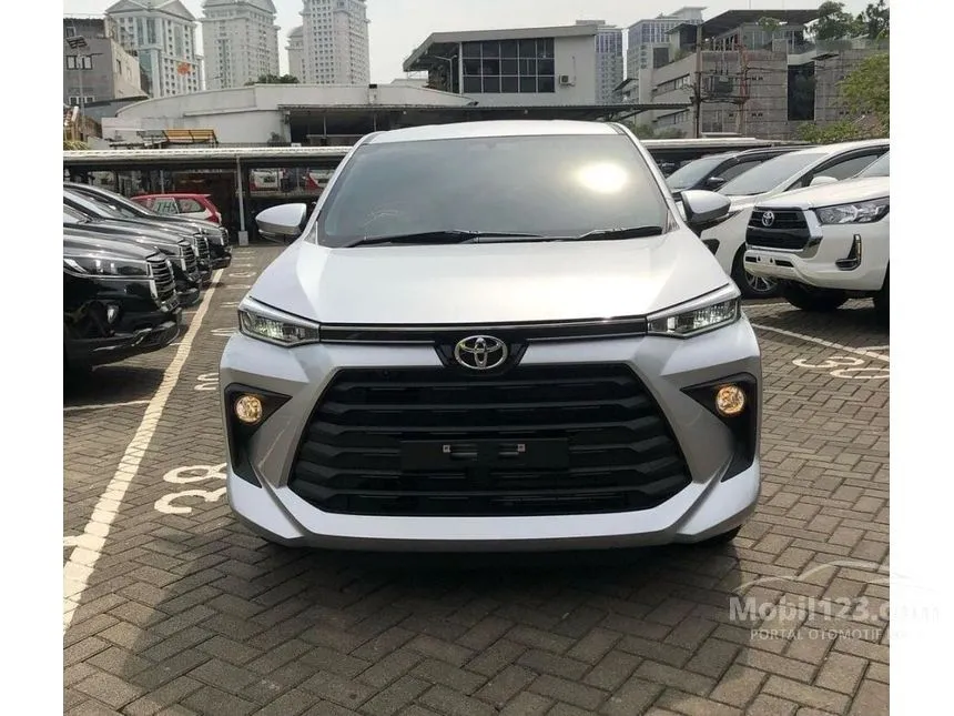 Jual Mobil Toyota Avanza 2022 G TSS 1.5 di DKI Jakarta Automatic MPV Silver Rp 240.000.000