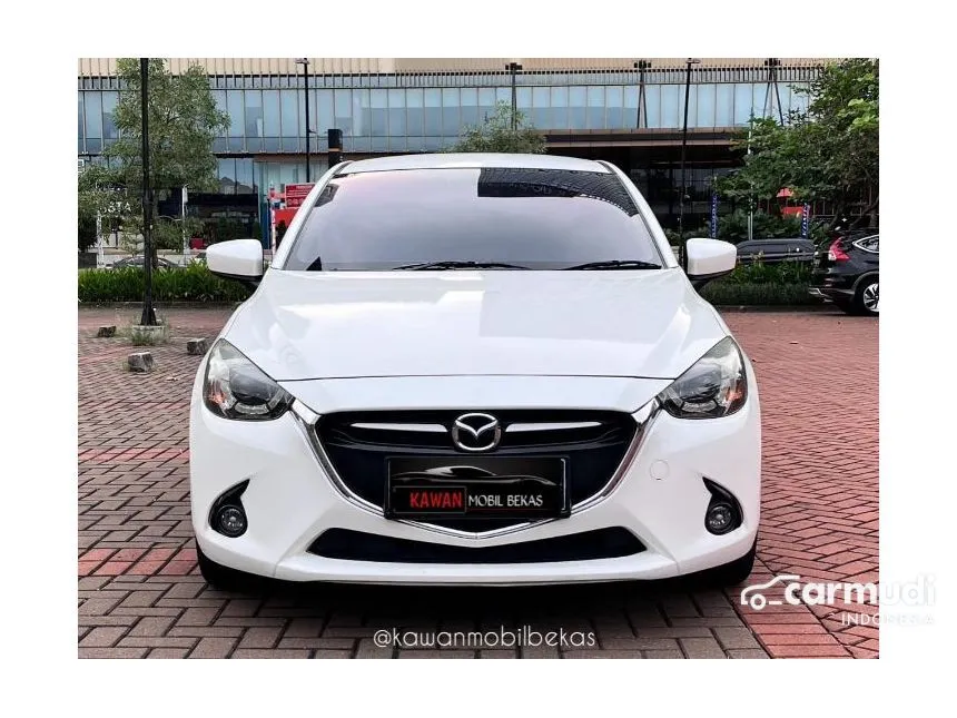 2015 Mazda 2 R Hatchback