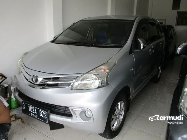 Beli Mobil Toyota Avanza Bekas Murah di Jawa Tengah 2021