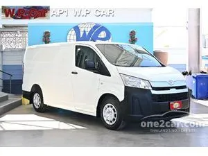 2021 Toyota HIACE 2.8 Eco Van